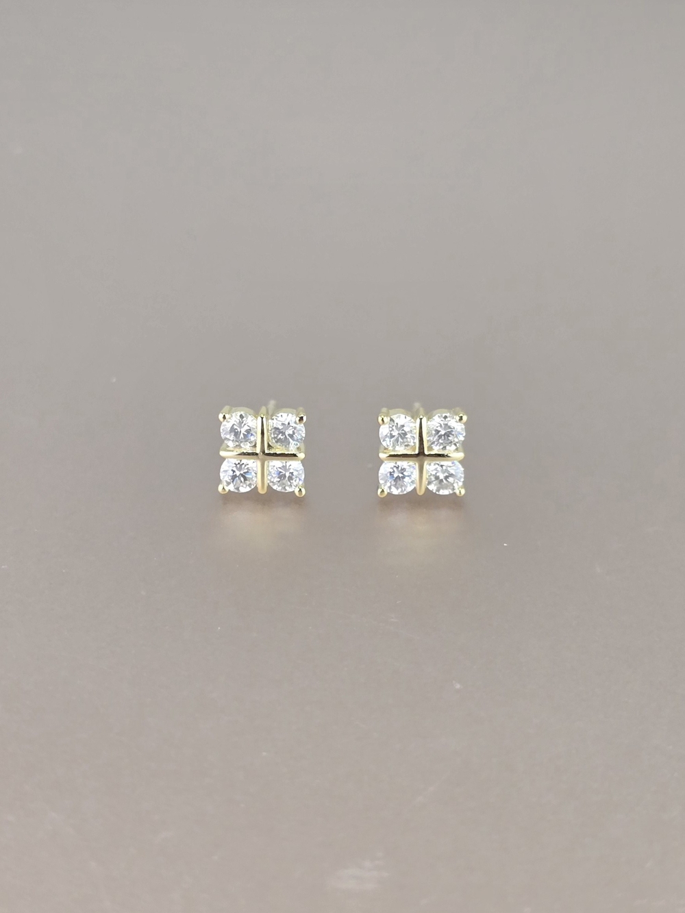 14k Gold-Filled 0.8ctw Moissanite Cluster Stud Earrings